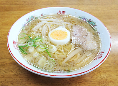 牛骨ラーメン