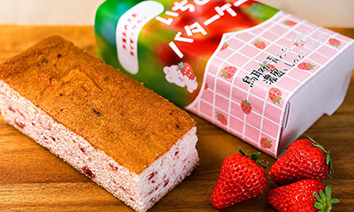 いちごのバターケーキ